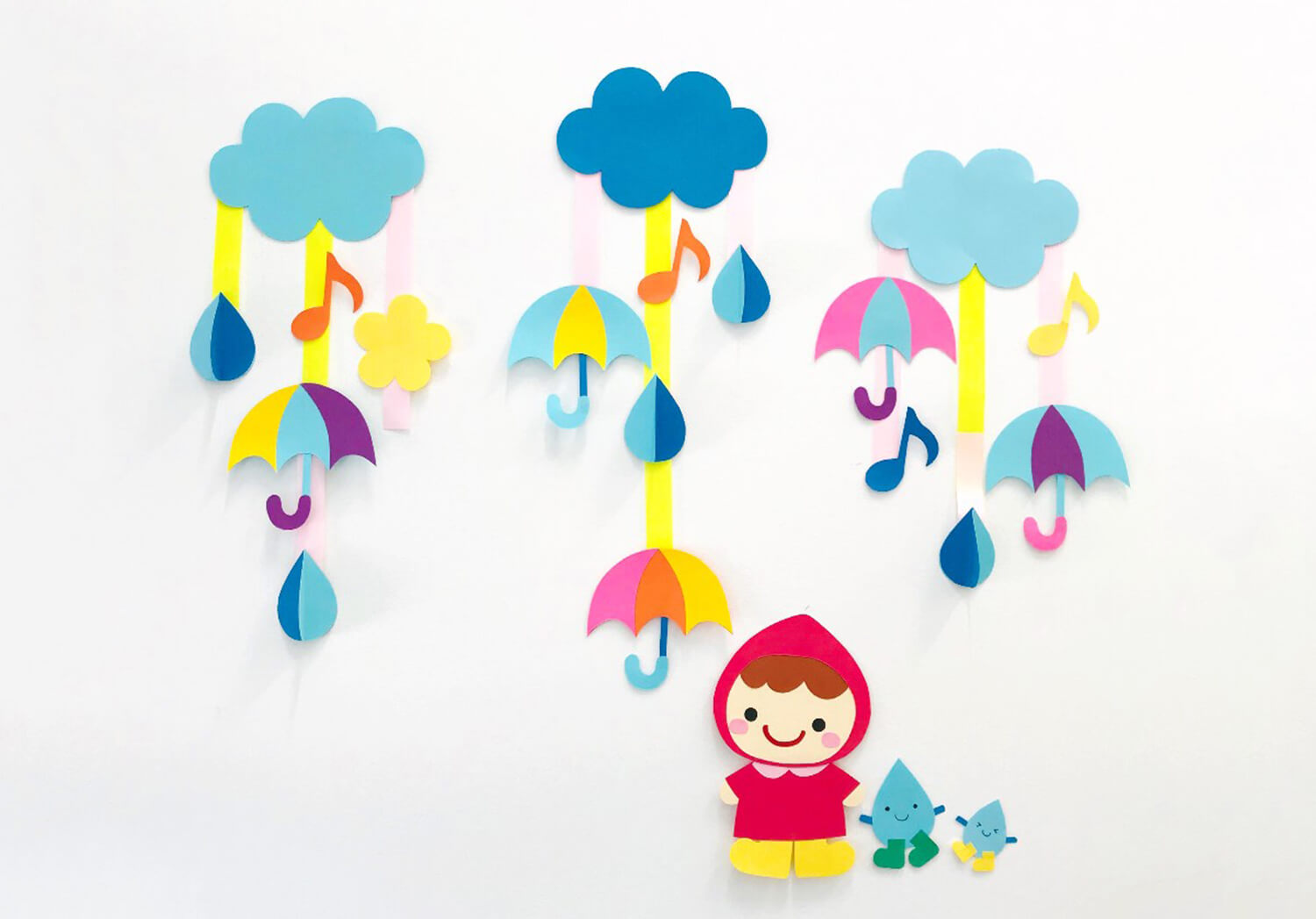 簡単にできる 壁にも飾れる おりがみで作る 平面の傘 の折り方 Lalaほいく ららほいく