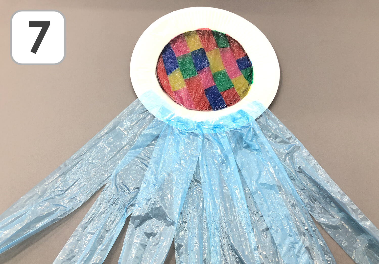 製作アイディアー クラゲの作り方 Lalaほいく ららほいく