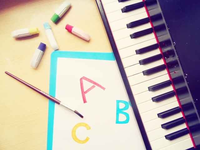 ピアノと塗り絵